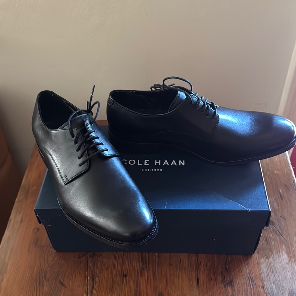 Cole Haan Black Oxford Dress Shoes NEVER WORN